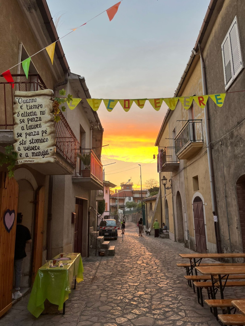 Si accende il di Parolise tra artisti di strada e musica popolare